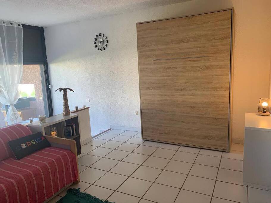 Apartment 2025 - Grand Avec Piscine Et A 50 M